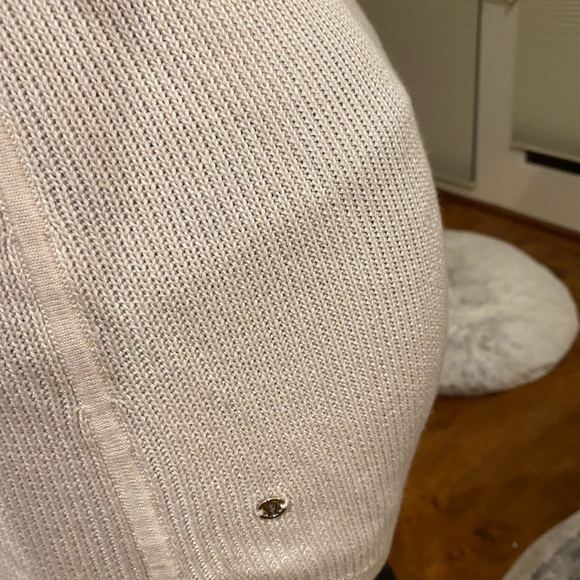 THREE Lululemon Sweaters - Picture 6 of 10